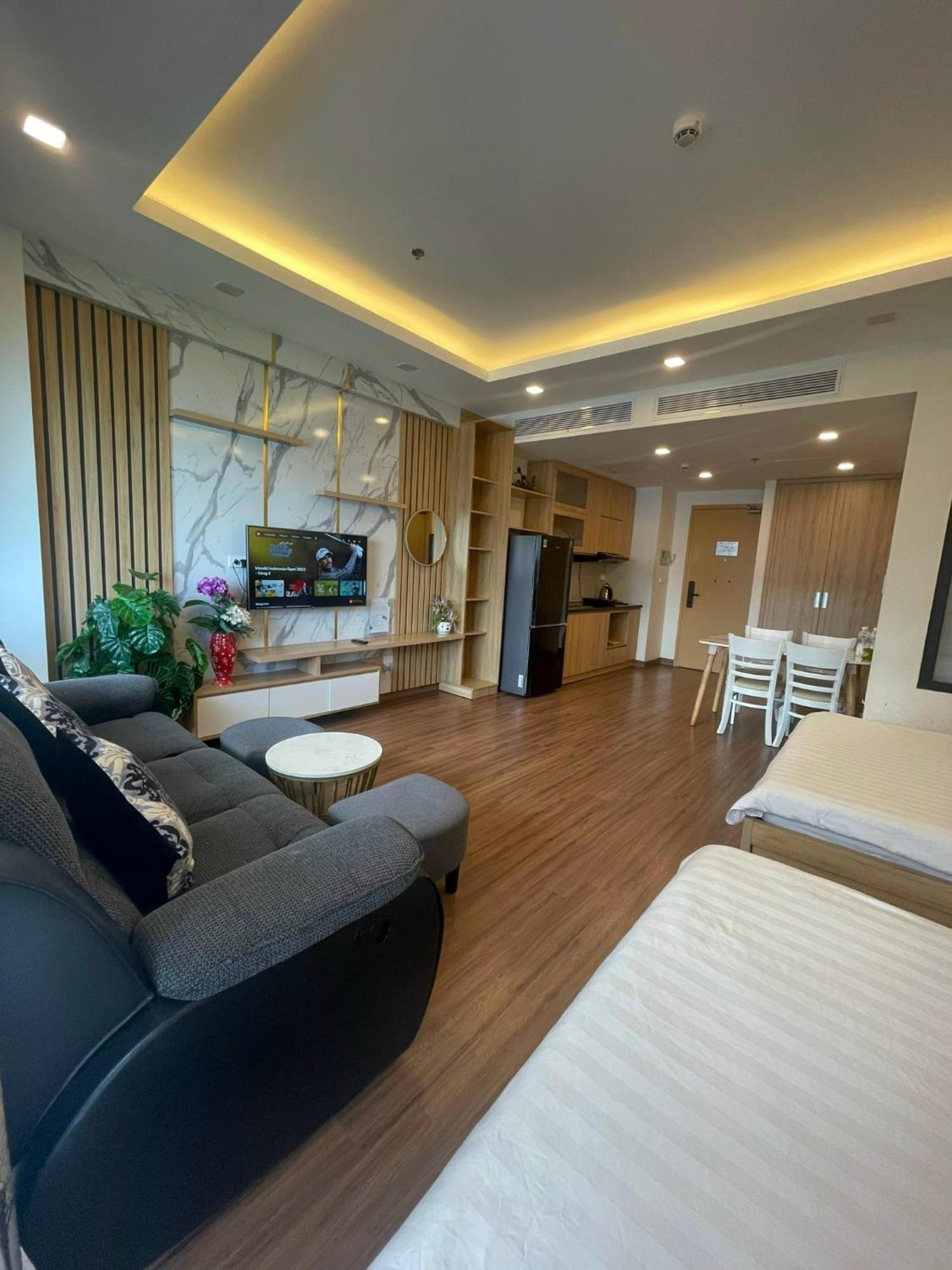 Tony Apartment -Flc Sea Tower Quy Nhon Esterno foto